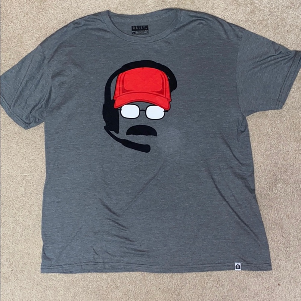 Men’s XL Andy Reid t shirt